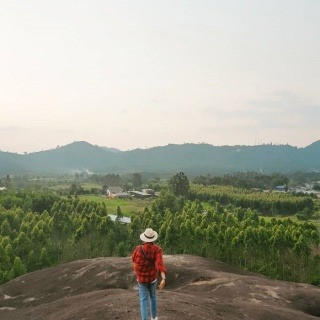 Tìm đến ĐÁ VOI hùng vĩ giữa đại ngàn Buôn Mê Thuột