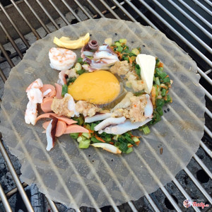 Buồn miệng tìm ngay BÁNH TRÁNG NƯỚNG TOPPING LẠ hiếm chỗ bán
