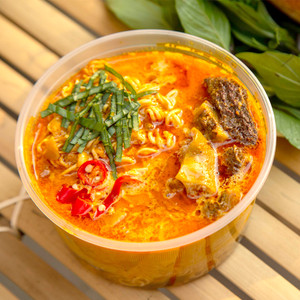 Hot hìn hịt vì độ ngon “PHÁ LẤU BÒ – TRỨNG CÚT NƯỚC DỪA” gây xôn xao cư dân Thủ Dầu Một