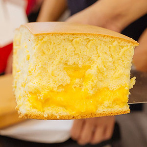 “Đập hộp” siêu phẩm bánh bông lan Đài Loan đủ vị của King Castella