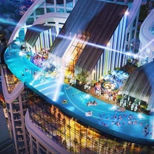 "Phát sốt" với bể bơi nước mặn đáy kính lần đầu tiên có mặt tại Việt Nam