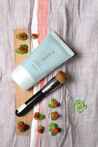 So sánh BB Kanebo và BB Kose 6- in- 1