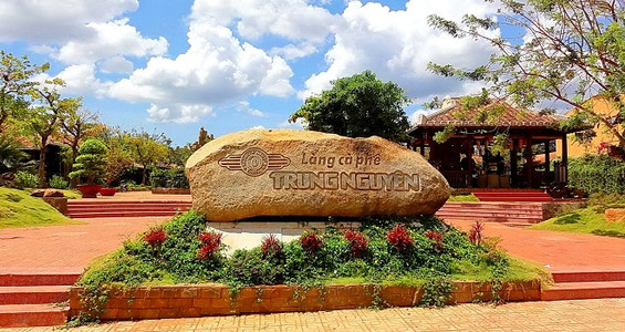 Du lịch hè: Đến Buôn Mê Thuột tham quan làng cà phê Trung Nguyên