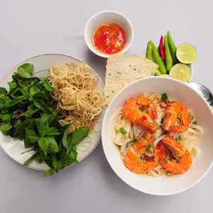 Du lịch hè: Đến Hội An thưởng thức mì Quảng 