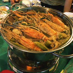 (HCM) Thưởng thức lẩu mắm Phong Lan - nhà vườn mát mẻ