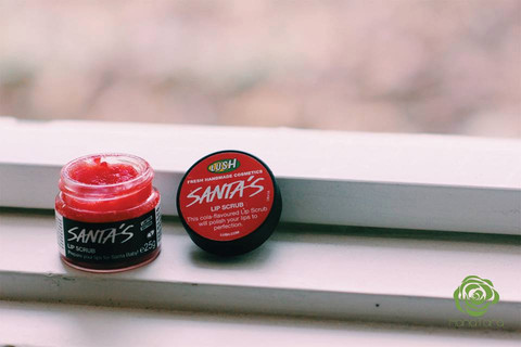 Lush Santa’s Lip Scrub – Cho đôi môi mềm ngày Valentine