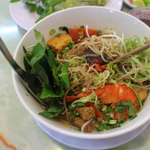 Bún riêu tôm đặc sản Vũng Tàu - món ngon không thể bỏ qua