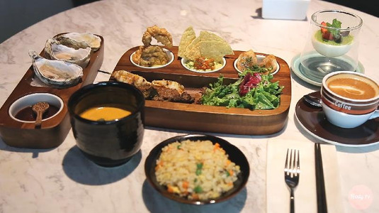 Set business lunch giá chỉ từ 199k