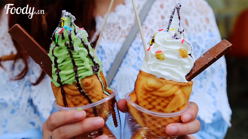 Kem cá Taiyaki Kitkat