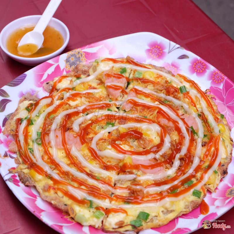 12k thôi là được 1 “BÁNH TRÁNG NƯỚNG” topping tràn bờ đê