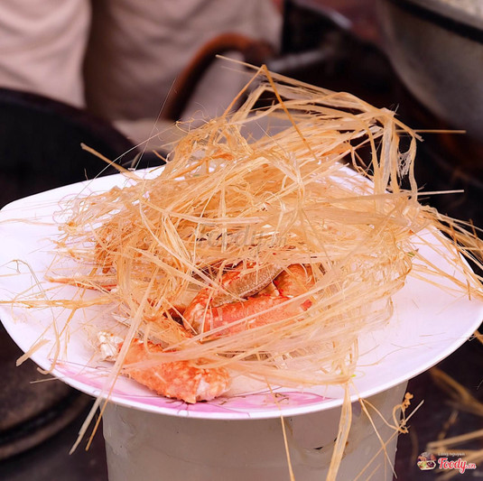 Múa chảo món “RANG MUỐI KÉO SỢI” ngon câm nín, nổi danh cả 1 quận
