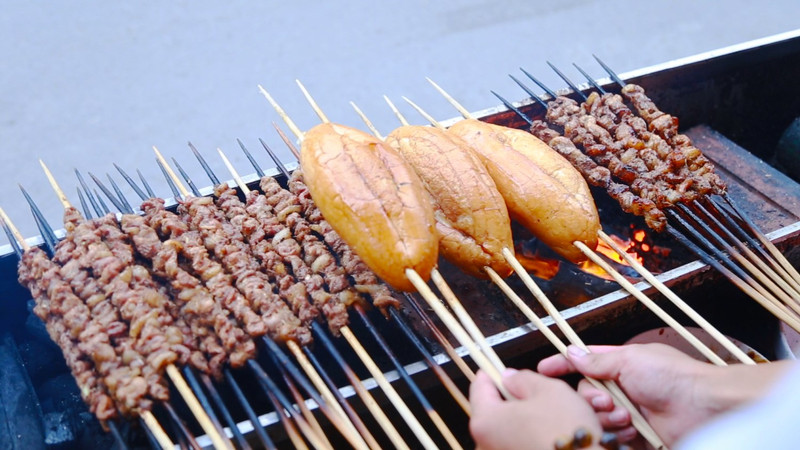 Bánh mì xiên nướng đúng điệu Lạng Sơn