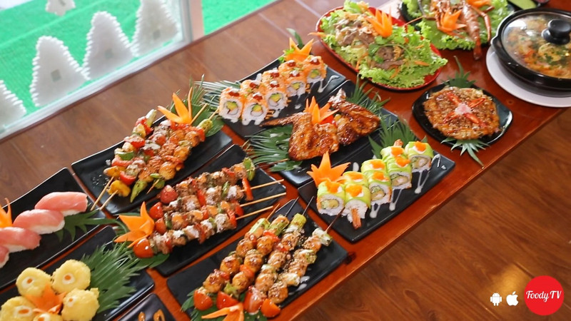 Ăn "SUSHI, BBQ XIÊN NƯỚNG" chỉ từ 5k, free luôn Hanbok