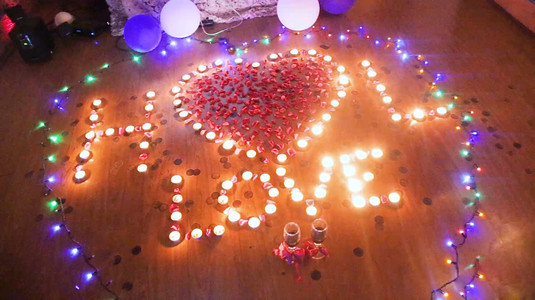 Nắm tay gấu đến quán cafe phim "VỪA XỊN VỪA RẺ" ở ngay Lạc Trung