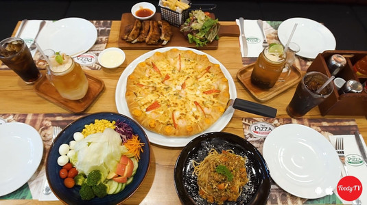 Điên đảo vì "PIZZA VIỀN PHÔ MAI NÚI LỬA" nham thạch phô mai tuôn trào