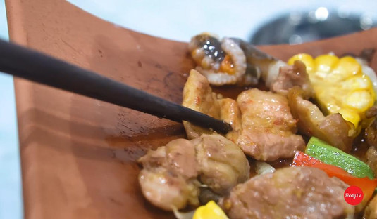 Quán nướng ngói đồng giá 39k