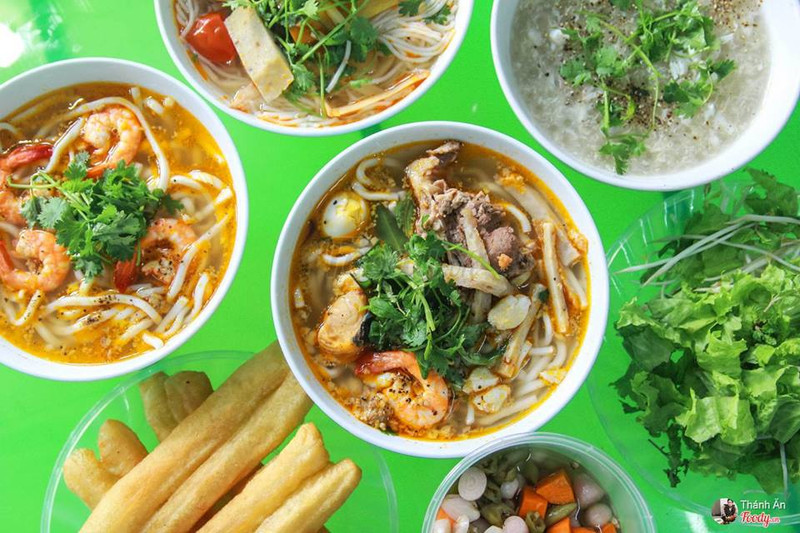 Sóng sánh "TÔ BÁNH CANH NGON LÀNH" đậm đà khẩu vị miền Trung