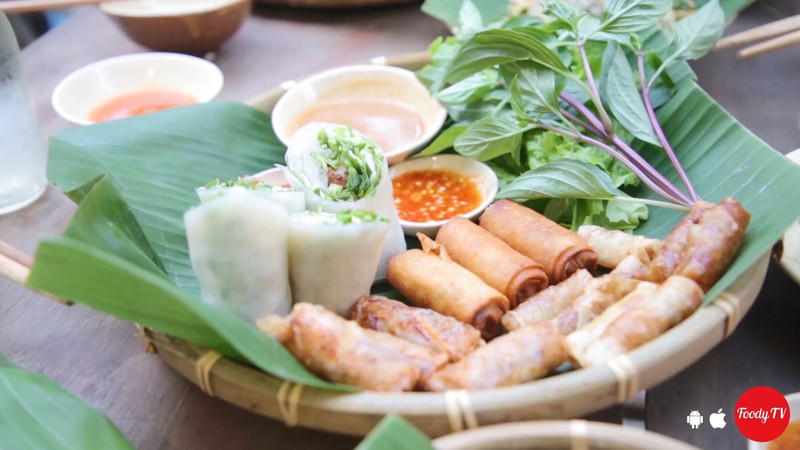 [Liên hoan đầu năm "TRÙM ĐẶC SẢN MIỀN TRUNG" chẳng sợ ngán ngẩm]