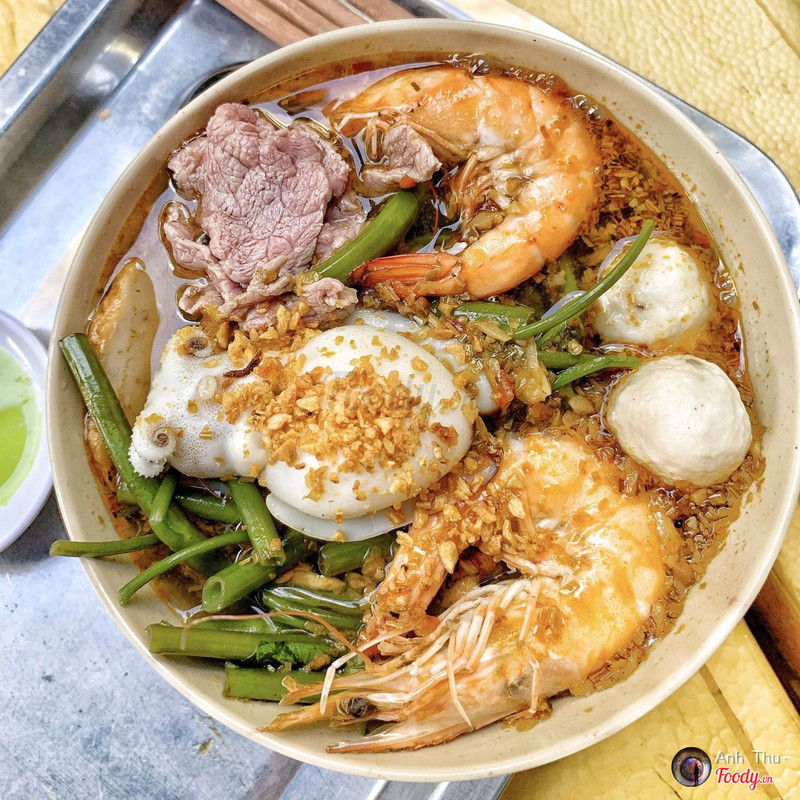 [Hot banh nóc "BÚN THÁI" chua cay ngon té ghế]