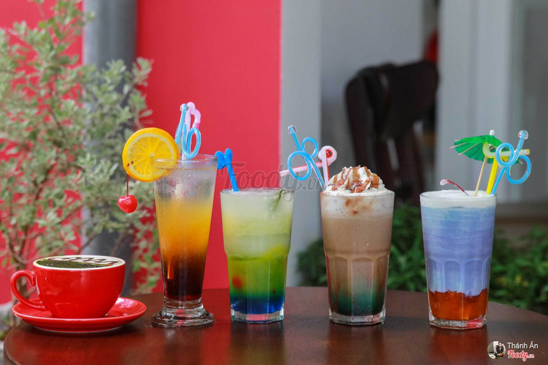 Sang mà không chảnh "TIỆM CAFE BAR 2 TẦNG" tha hồ tám chuyện