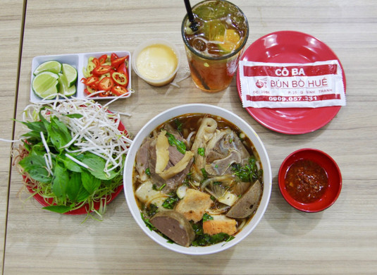 Combo ":BÚN BÒ HUẾ + BÁNH FLAN + HỒNG TRÀ TẮC" chỉ 50k