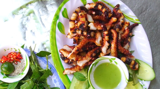 bạch tuộc nướng 