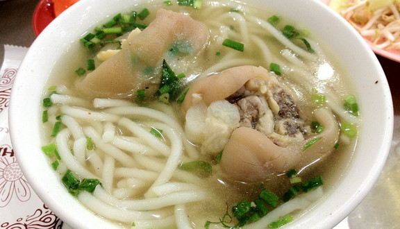 Bánh Canh Giò Heo Tíc Tíc Tắc