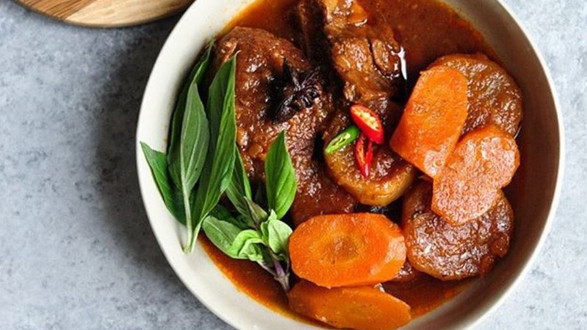 Bò kho Cô Ty - Trần Xuân Soạn