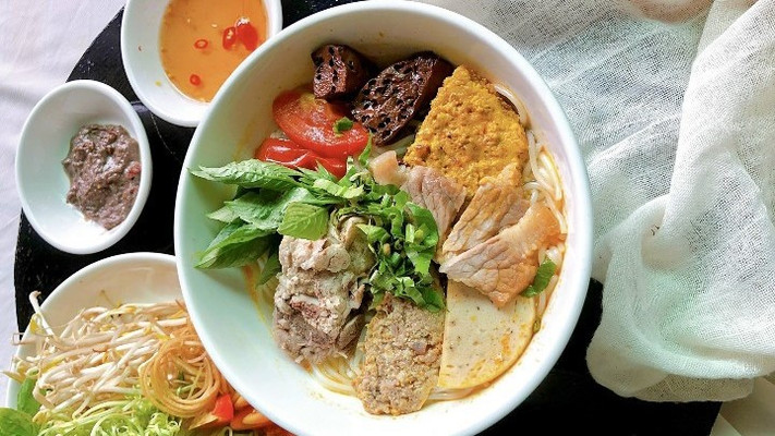 Chú Lùn - Bún Riêu Cua Đồng - Yên Hạ