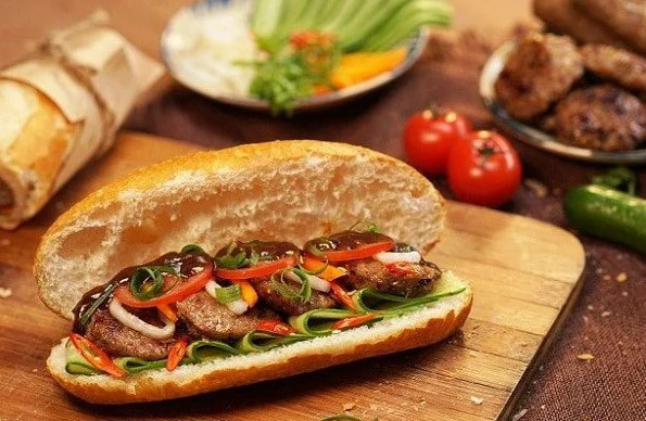 Bánh Mì Thịt Nướng 99 - Phạm Hùng