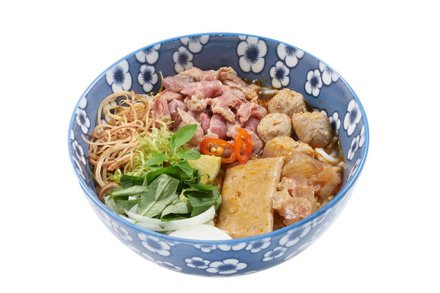 Bún Bò Huế Danh Hoa - Nguyễn Gia Trí