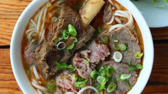 Bún Bò Huế Mạ Tôi - Lẩu Sườn Bò - Hẻm 44 Võ Trường Toản