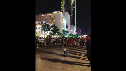 Phố Đi Bộ Nguyễn Huệ