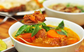 Món bánh mì bò kho ngon tuyệt