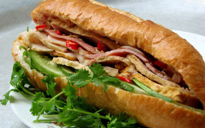 Chị Mến - Bánh Mì, Bún Chả, Sữa Đậu