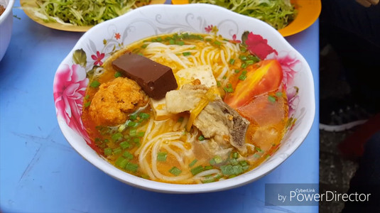 Bún Bò Huế & Bún Riêu Bình Dân