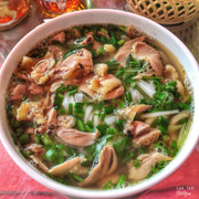 Phở gà chọi