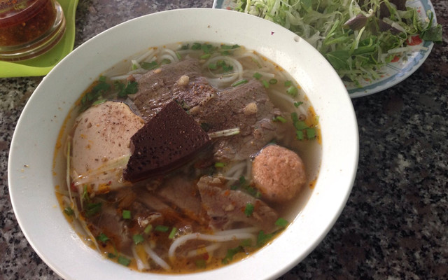 Hủ Tiếu Mì Cây Dầu