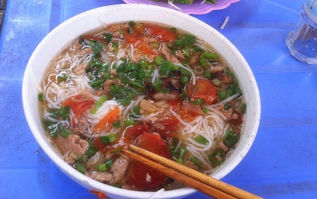 Bún Riêu Thịt Nướng - Phùng Hưng