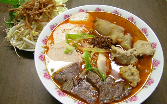 Bún Bò Huế Bà Dinh