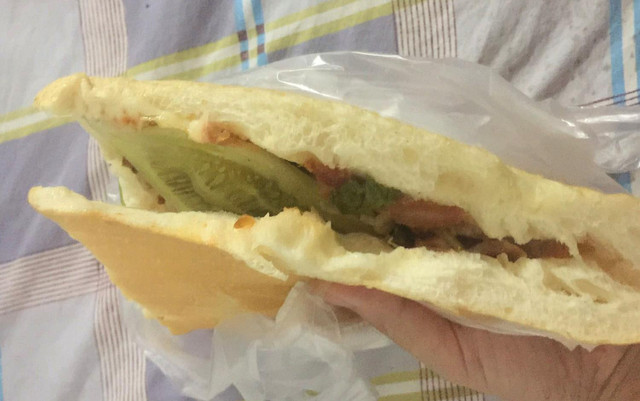 Bánh Mì Doner Kebab - Ngõ Chợ Khâm Thiên