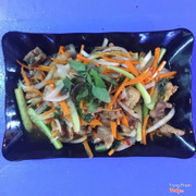 Nộm chân gà rút xương