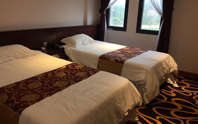 Hoàng Anh Hotel - Tam Đảo