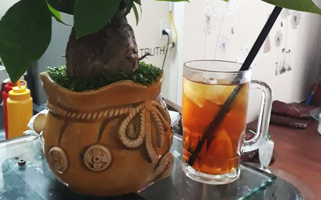 Bom's Milk Tea - Food & Drinks