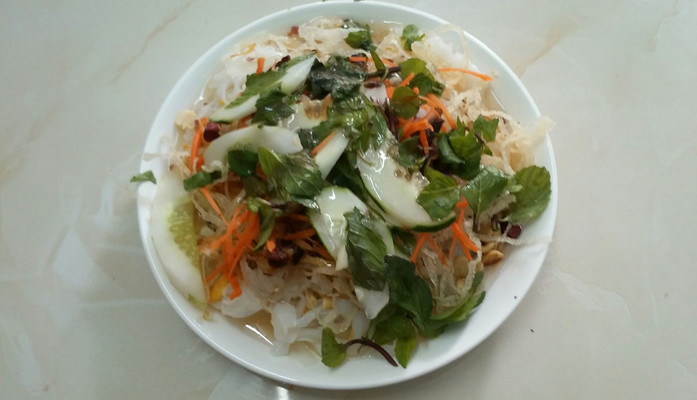 Dung Trần - Phở Chua Chiêm Hóa