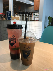 Được mỗi không gian rộng đẹp, nhưng chỗ ngồi cũng ít