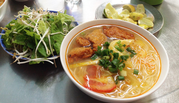 Bún Chả Cá Na