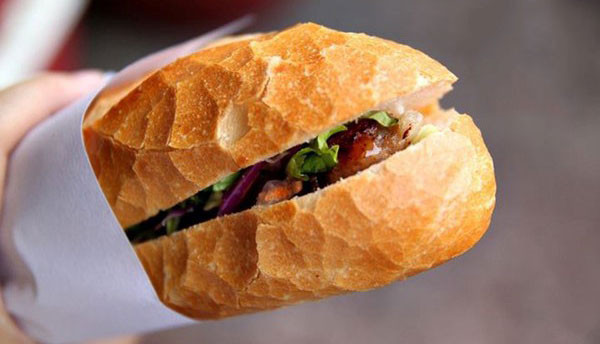 Bánh Mì Tập Thể Dược