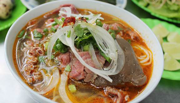 Huế Xưa - Bún Bò & Bún Giò Chả Tái Nạm