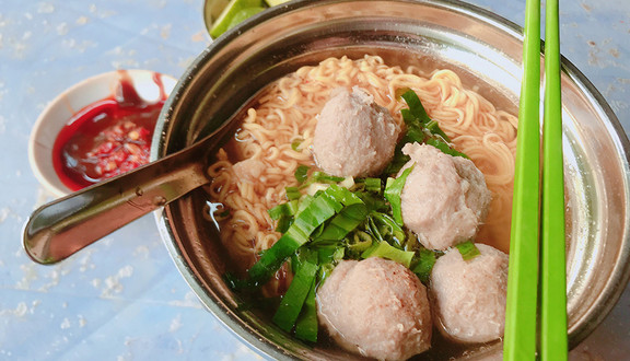 Chú Lý - Mì Bò Viên